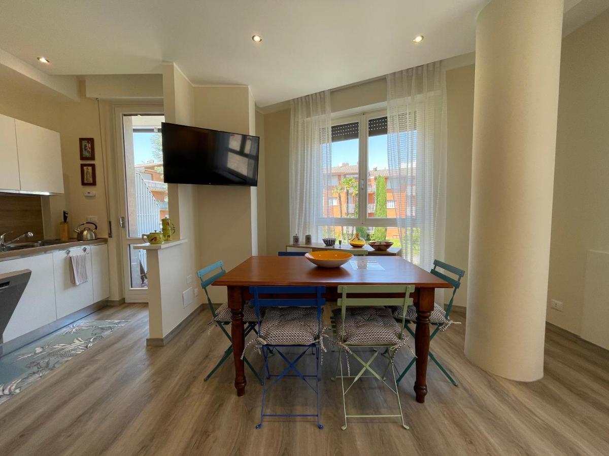 Caprice 2.0 Apartment Peschiera del Garda Ngoại thất bức ảnh