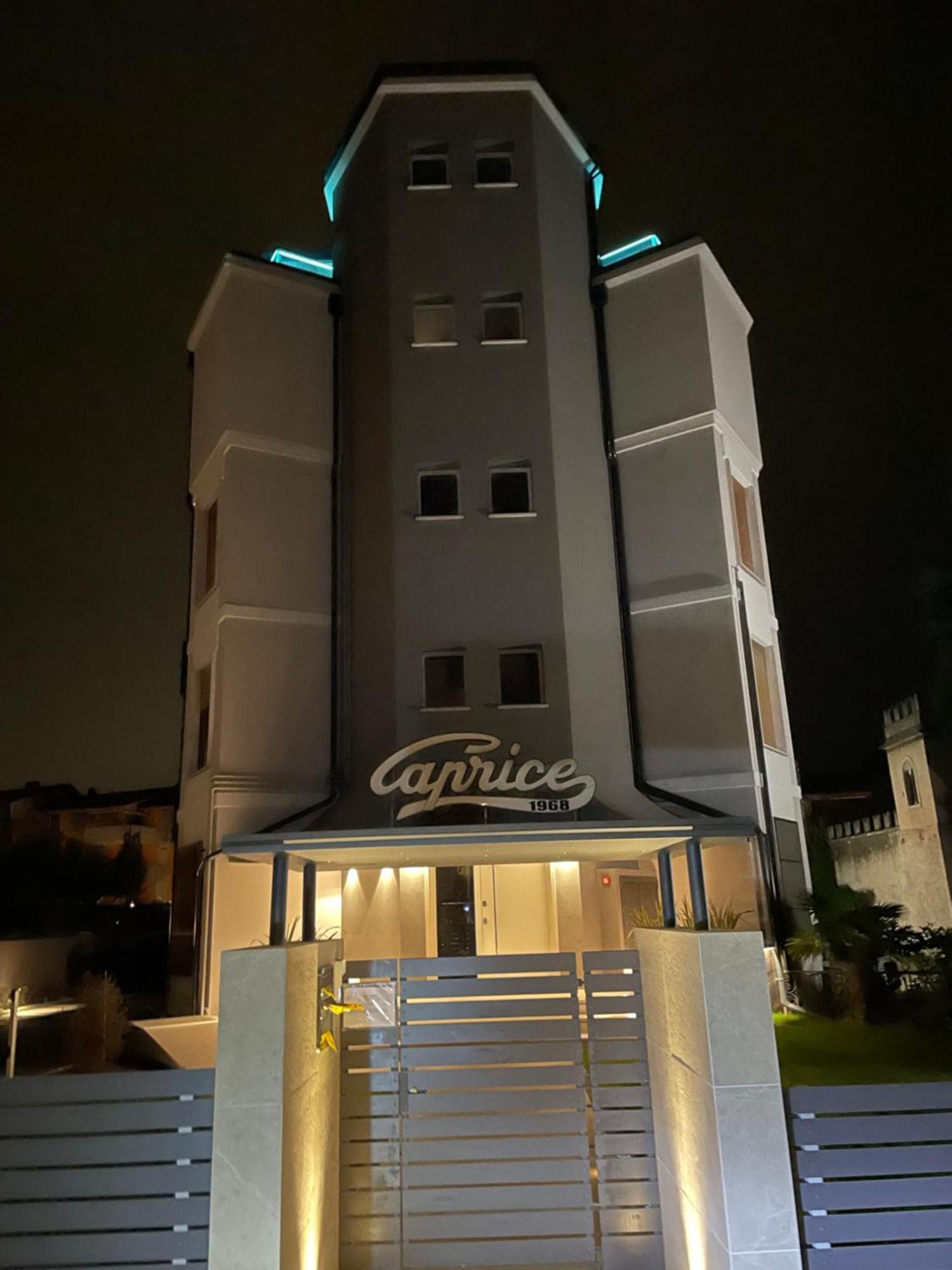 Caprice 2.0 Apartment Peschiera del Garda Ngoại thất bức ảnh